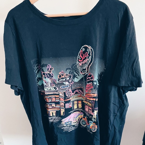 brandy melville inspired graphic tee!